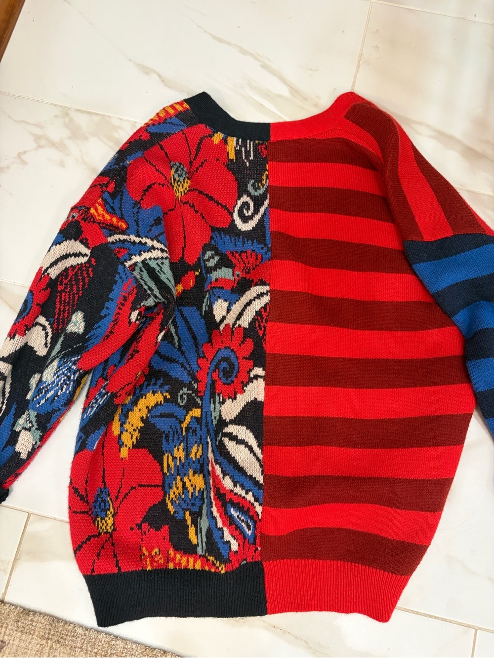 Farm Rio Patterned Button-Up Cardigan Sweater - Picture 4 of 4